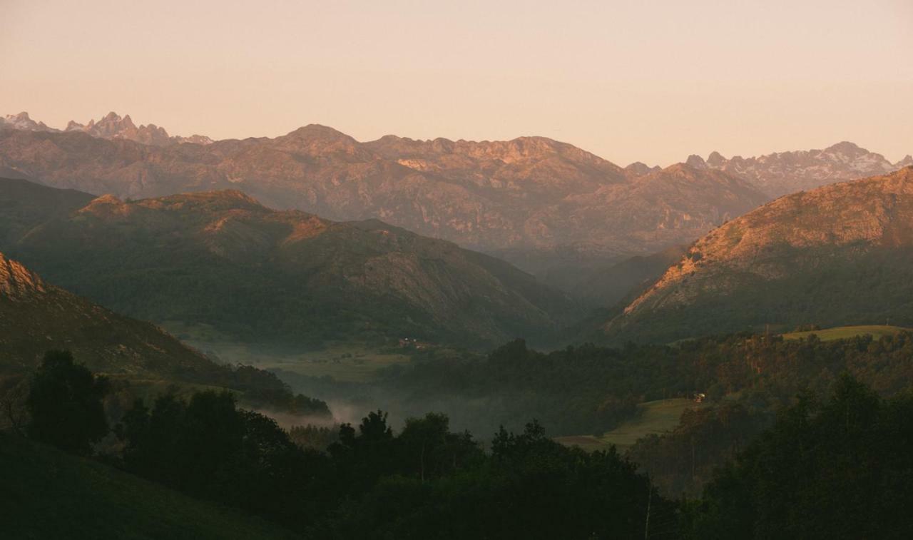 La Montana Magica Hotel Rural Vibano 외부 사진